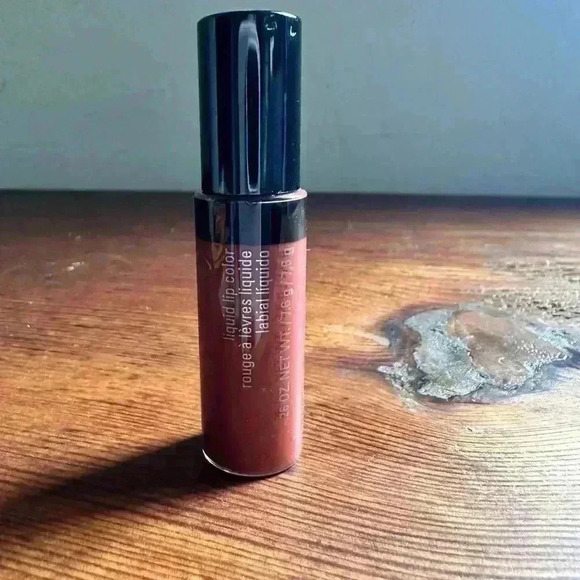 Mary Kay Liquid Lip Color Cherry Coffee Lipstick *Retired* New No Box - Picture 2 of 4